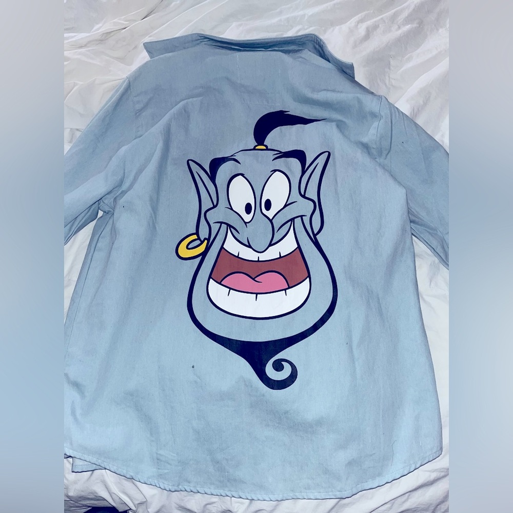 Disney x Cakeworthy Genie Button down shirt nwt